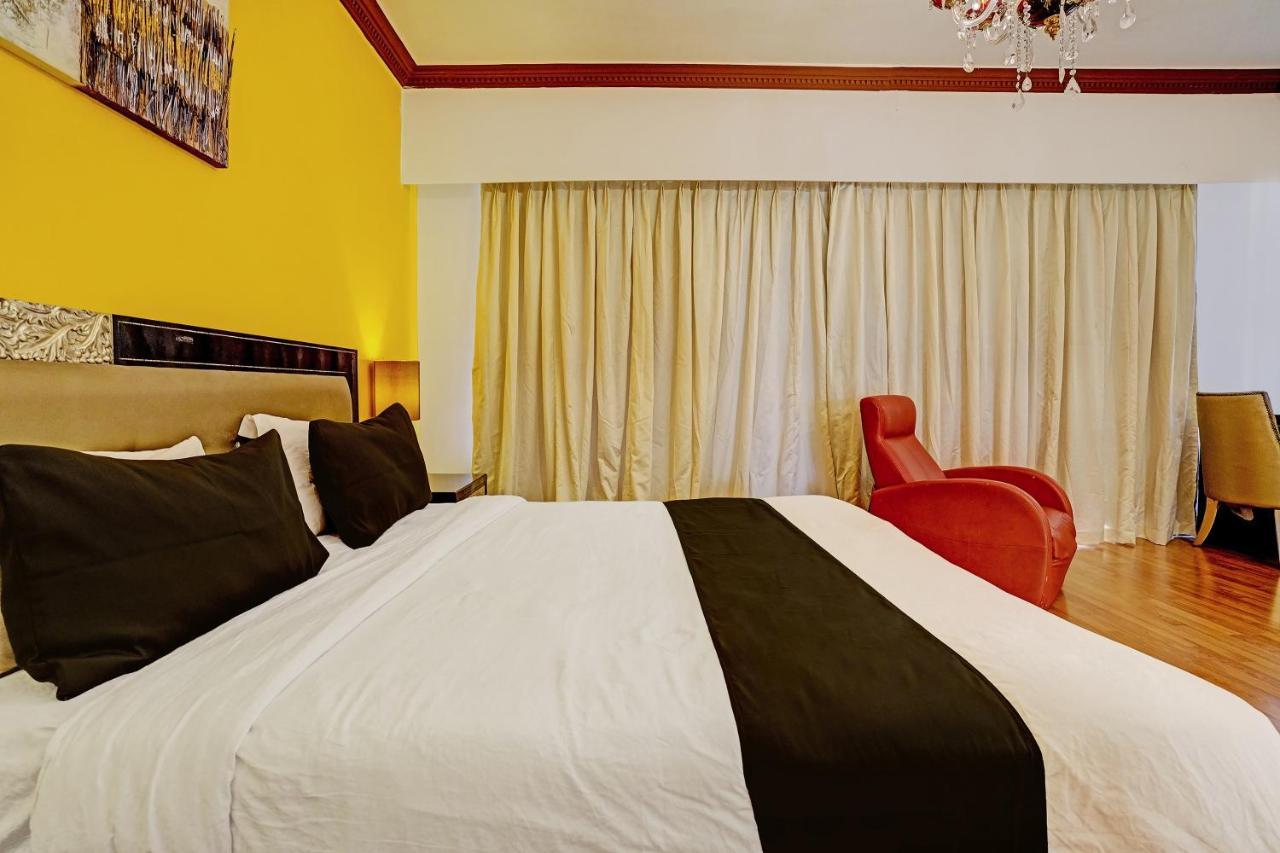 Townhouse 809 Royal Palms Hotel - Rose Collection Мумбаи Экстерьер фото